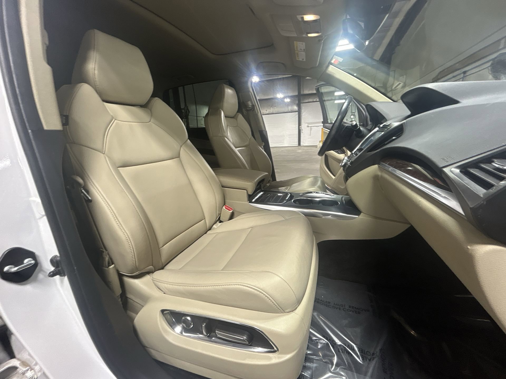 Used 2020 Acura MDX SH-AWD image 29
