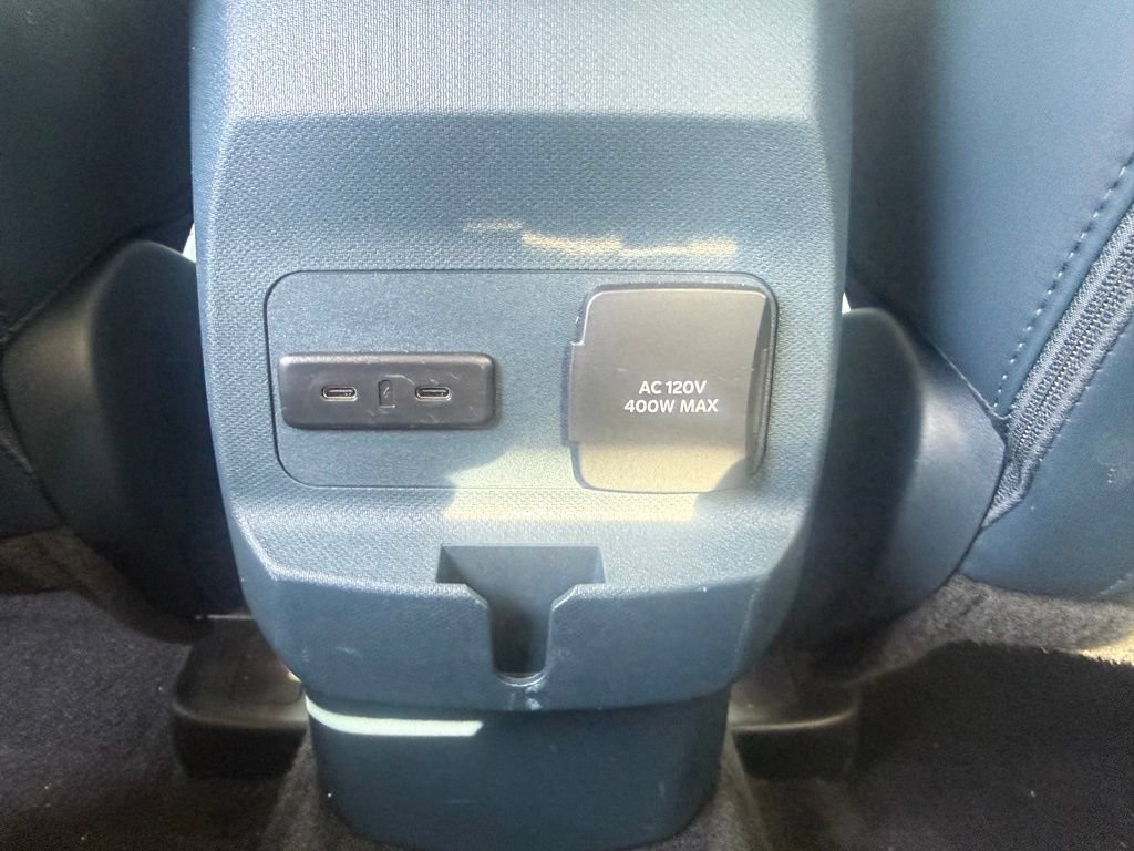 New 2025 Ford Maverick Lariat AWD/4WD image 32