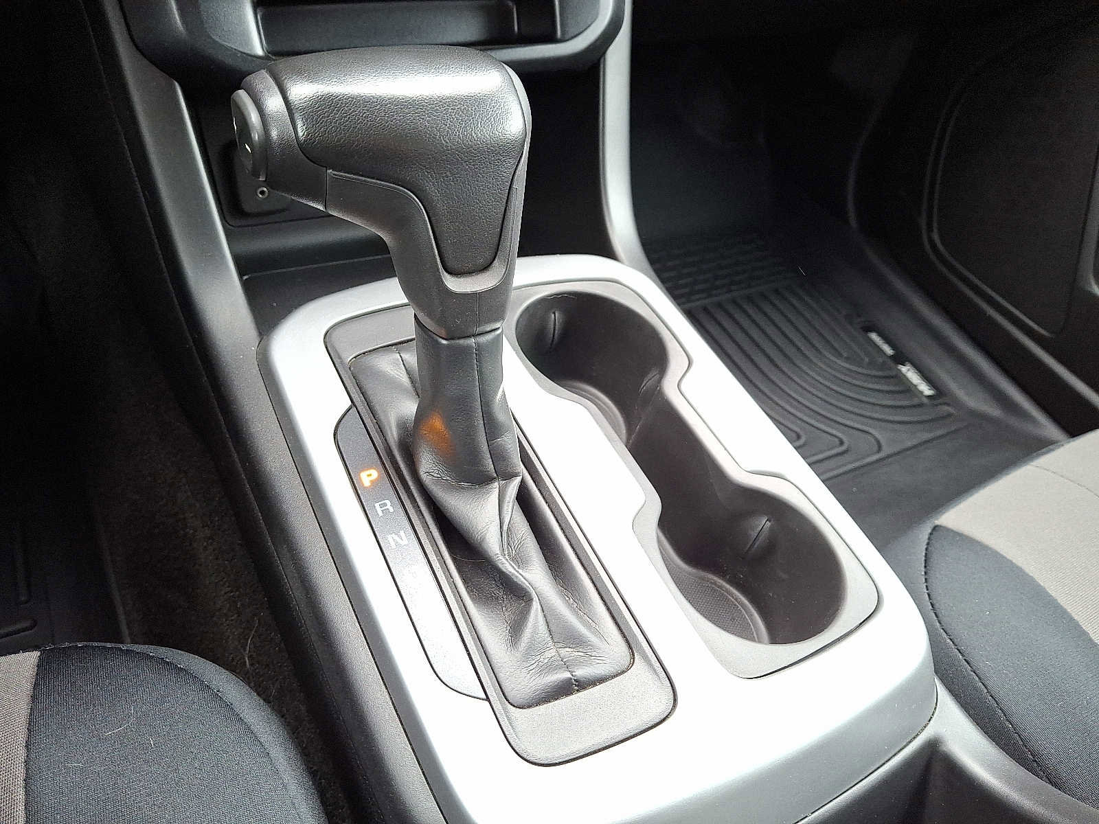 Used 2018 Chevrolet Colorado LT image 14