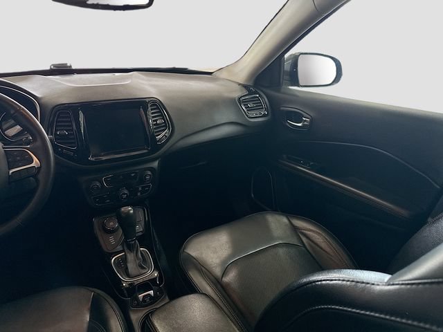 Used 2019 Jeep Compass Limited AWD/4WD image 23