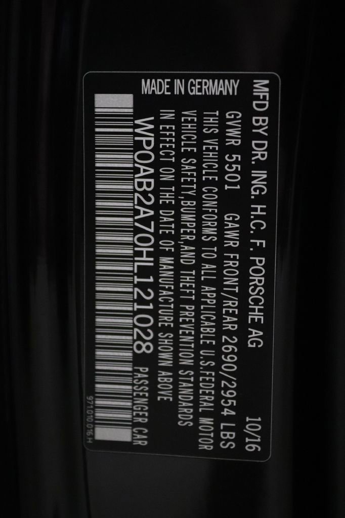 Used 2017 Porsche Panamera 4S image 36