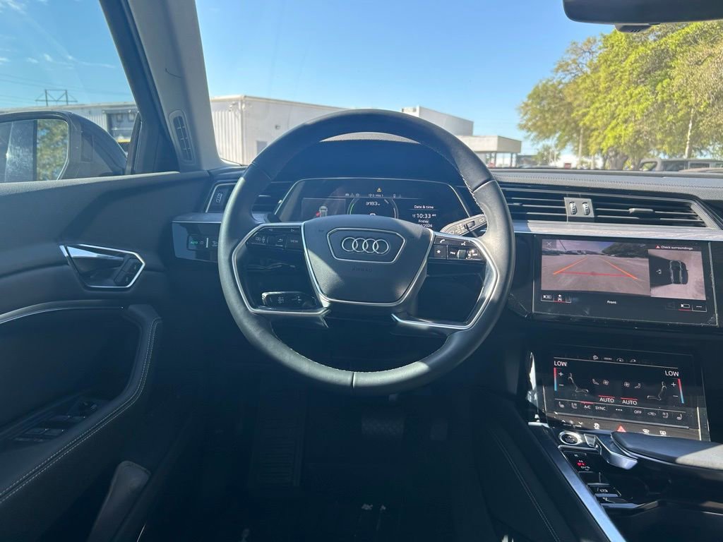 Used 2024 Audi Q8 e-tron Premium Plus w/ Premium Plus Package AWD/4WD image 51