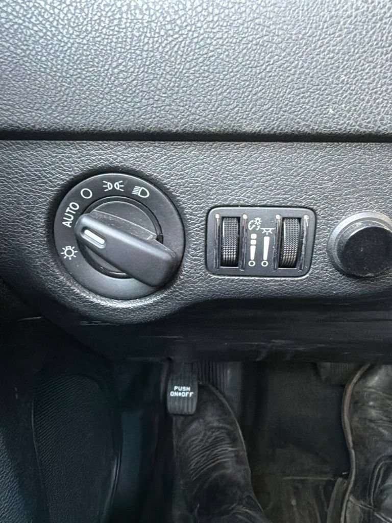 Used 2022 Dodge Charger Police AWD/4WD image 12