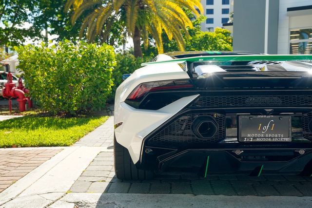Used 2023 Lamborghini Huracan Tecnica RWD image 23
