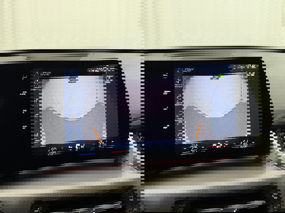 Used 2026 BMW X1 xDrive28i image 23