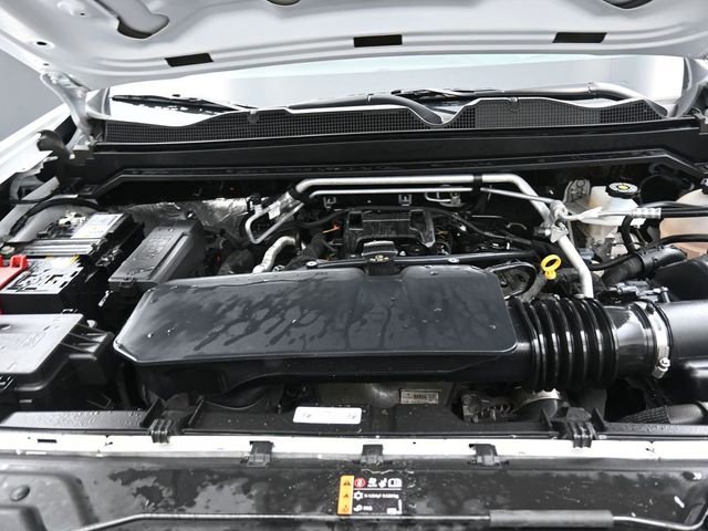 Used 2024 Chevrolet Colorado W/T w/ Safety Package image 30