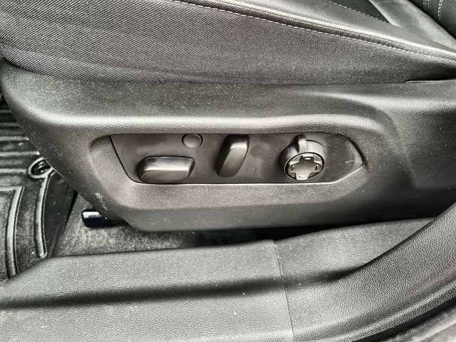Used 2024 Buick Envision Avenir AWD/4WD image 15