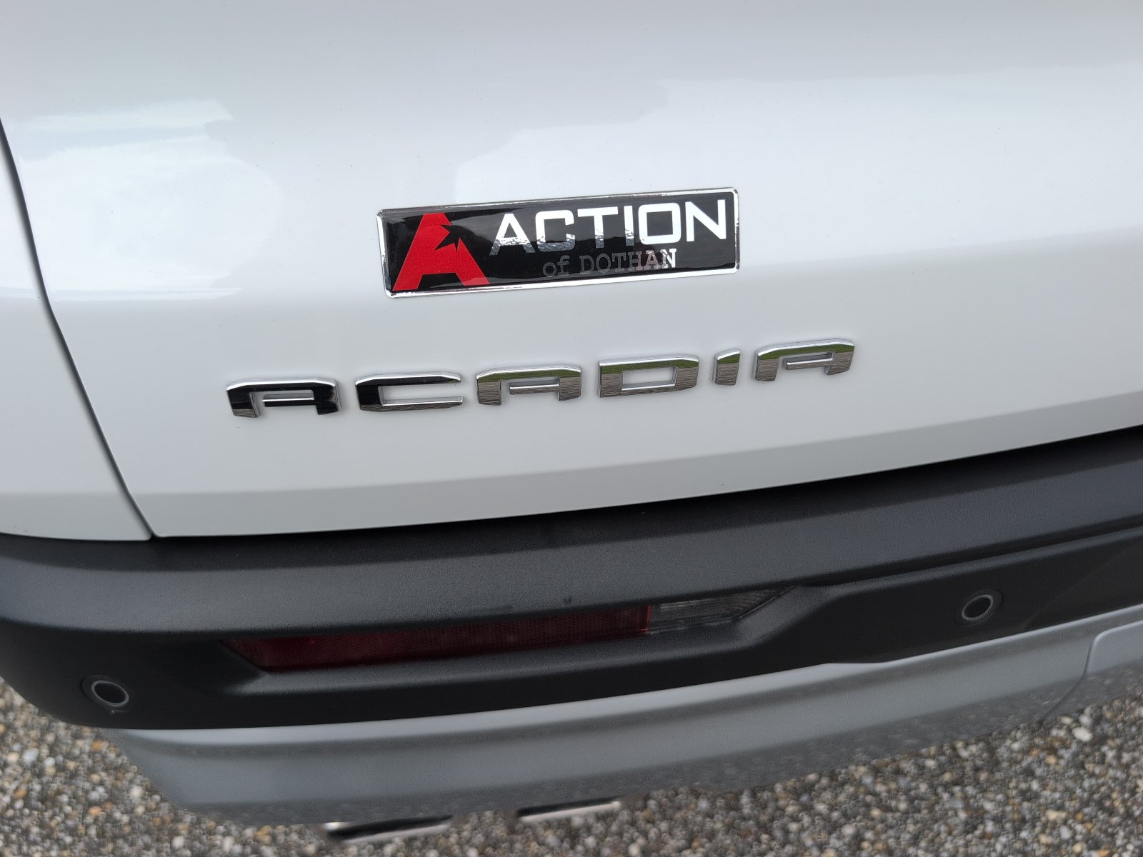 Used 2025 GMC Acadia Elevation FWD image 5