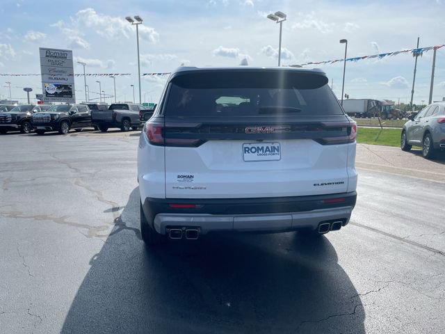 Used 2025 GMC Acadia Elevation image 4