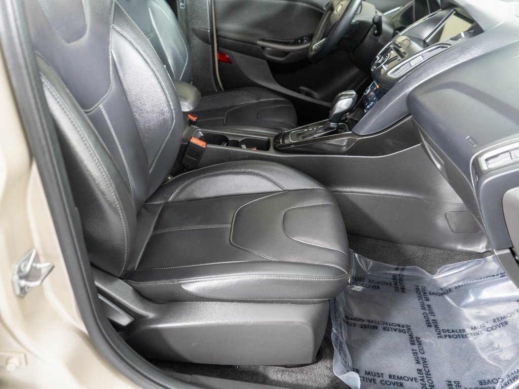Used 2018 Ford Focus Titanium image 8