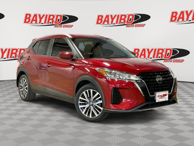 Used 2021 Nissan Kicks SV FWD image 1
