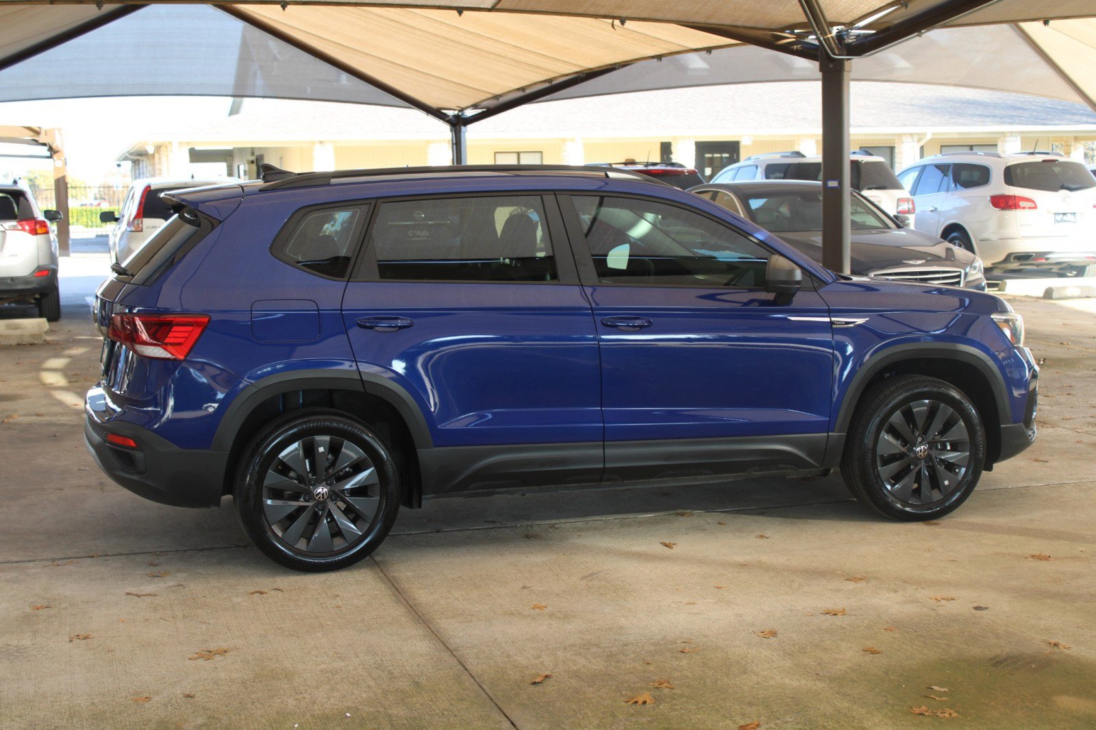 Used 2023 Volkswagen Taos S image 13