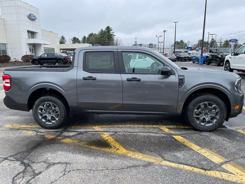 New 2026 Ford Maverick XLT AWD/4WD image 3