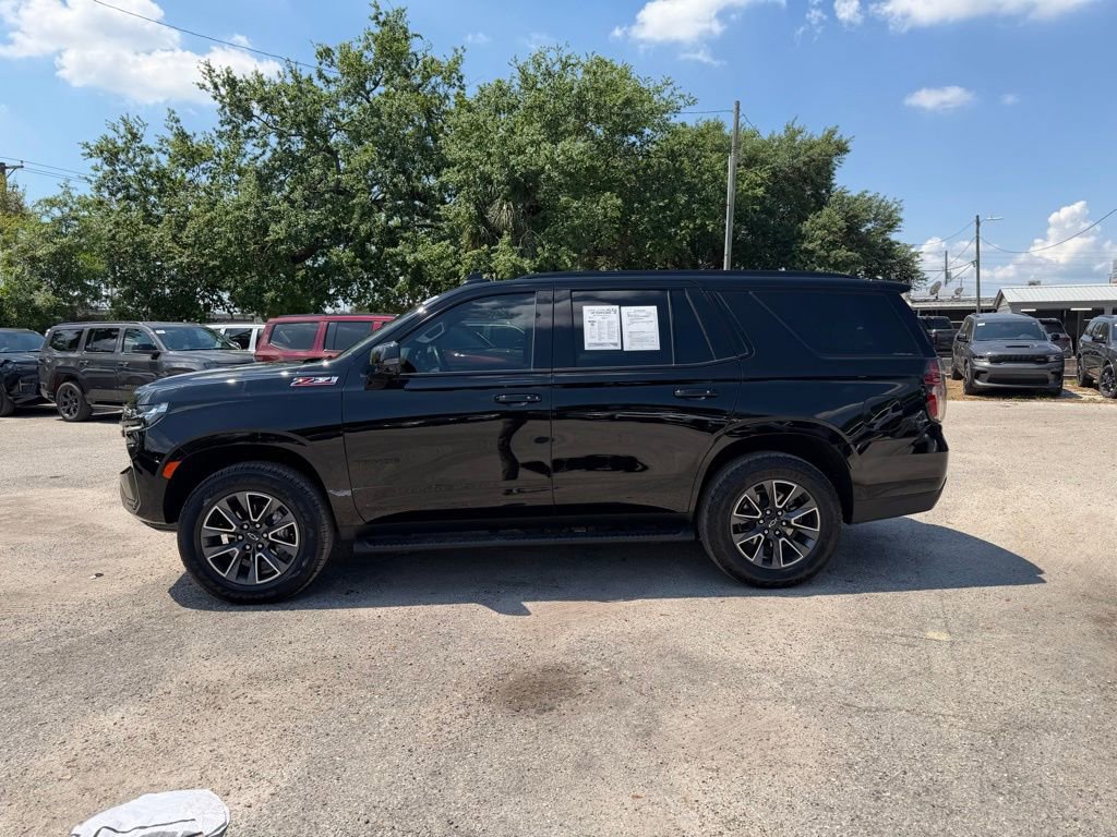 Used 2024 Chevrolet Tahoe Z71 w/ Luxury Package image 3