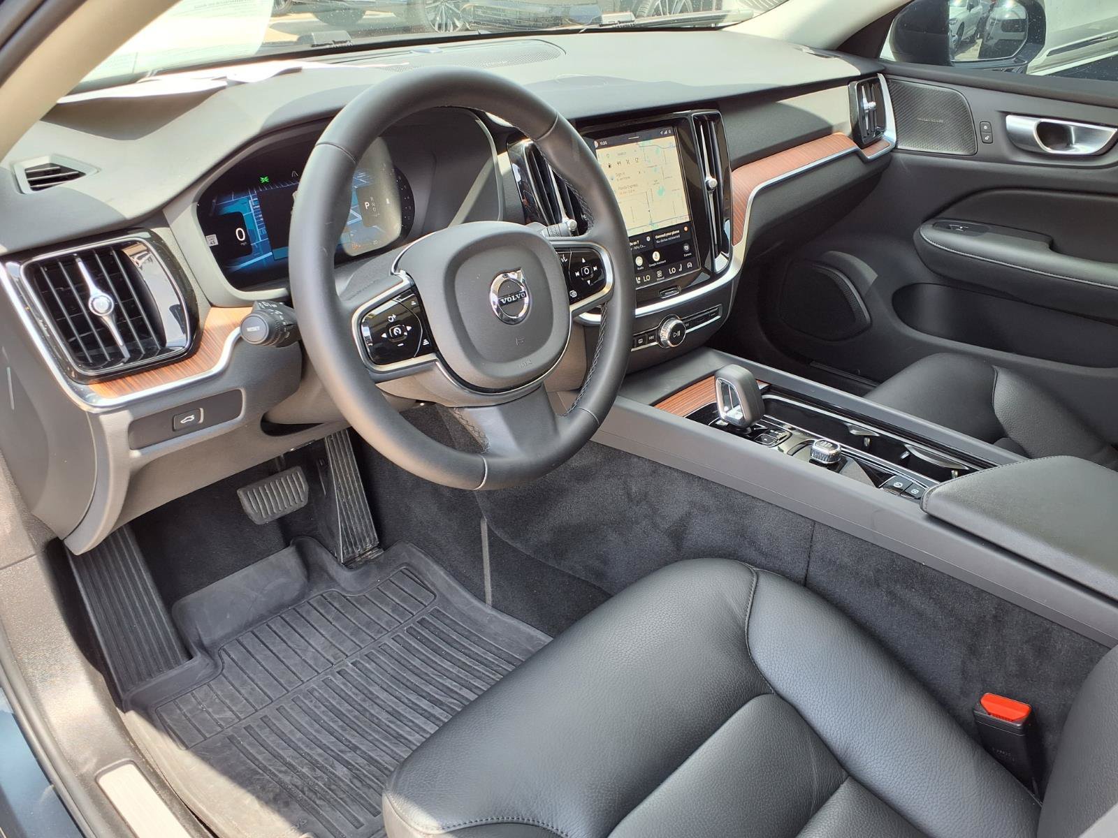 Certified 2025 Volvo S60 B5 Plus FWD image 21