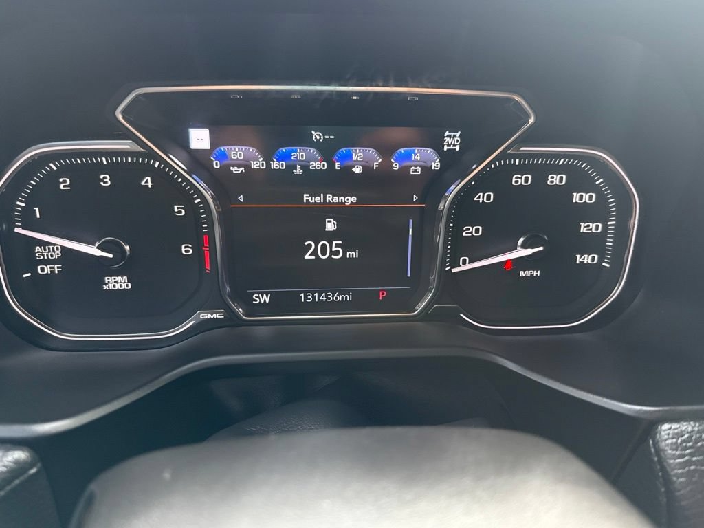 Used 2021 GMC Yukon XL Denali w/ Denali Premium Package AWD/4WD image 19