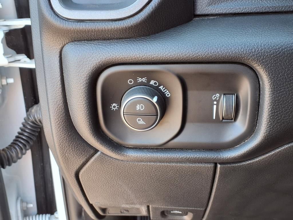 New 2025 RAM 2500 Tradesman w/ Chrome Appearance Group image 24