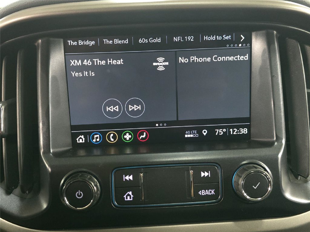 Used 2021 Chevrolet Colorado Z71 w/ Safety Package AWD/4WD image 17