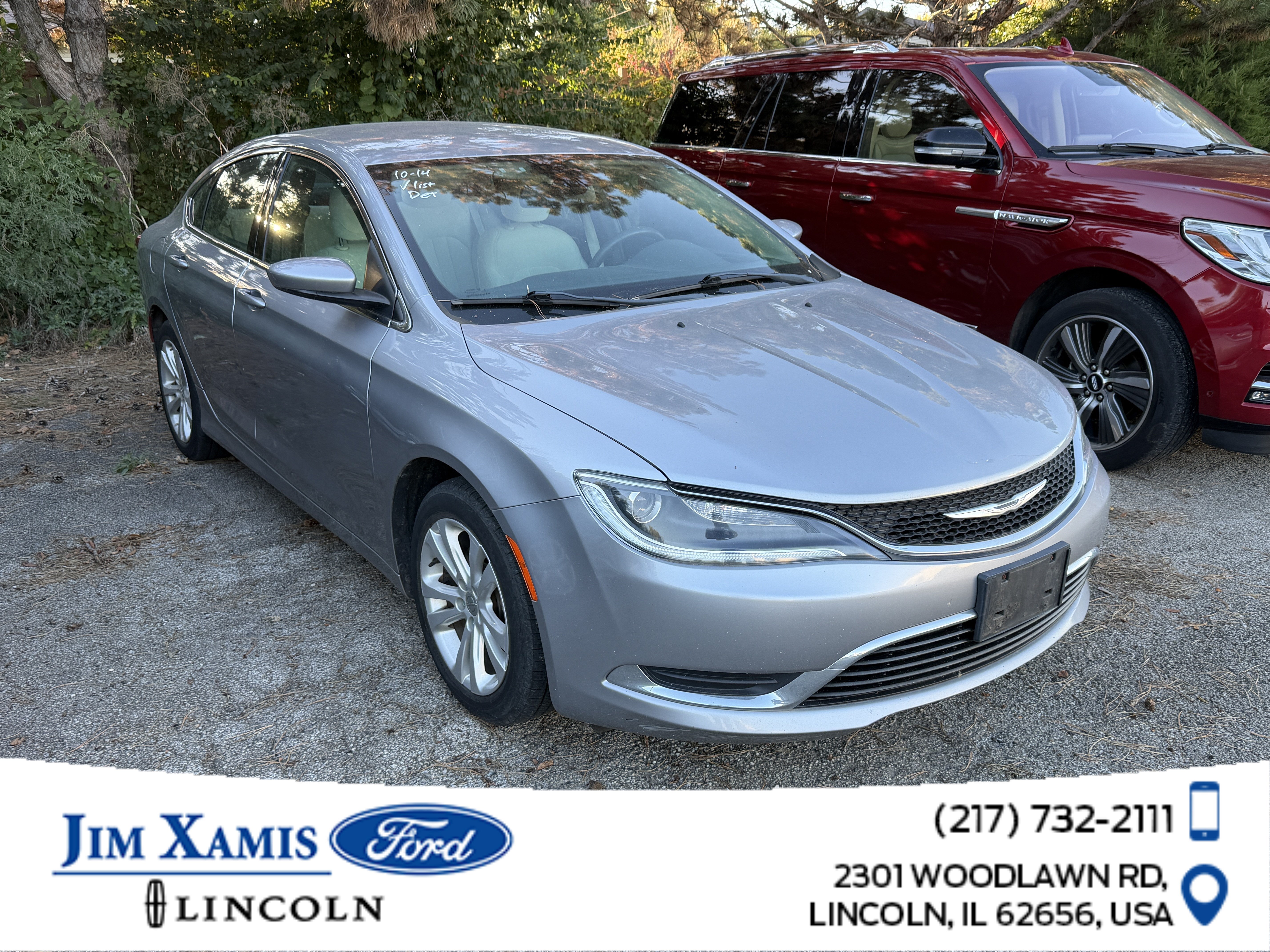 Used 2015 Chrysler 200 Limited FWD image 1