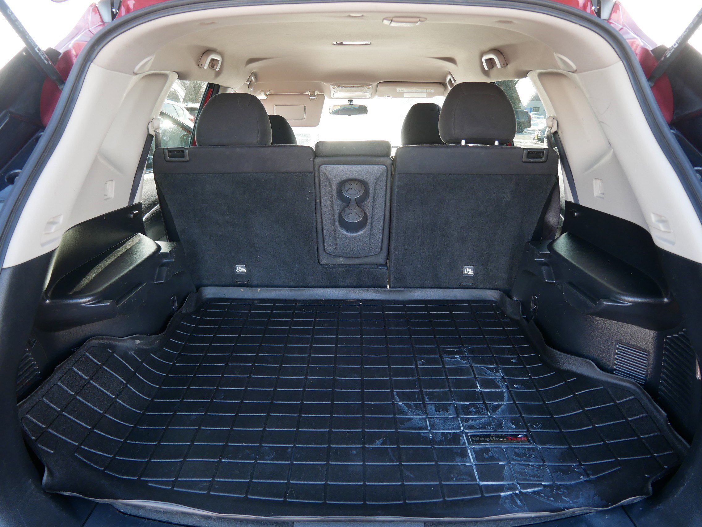 Used 2015 Nissan Rogue SV image 18