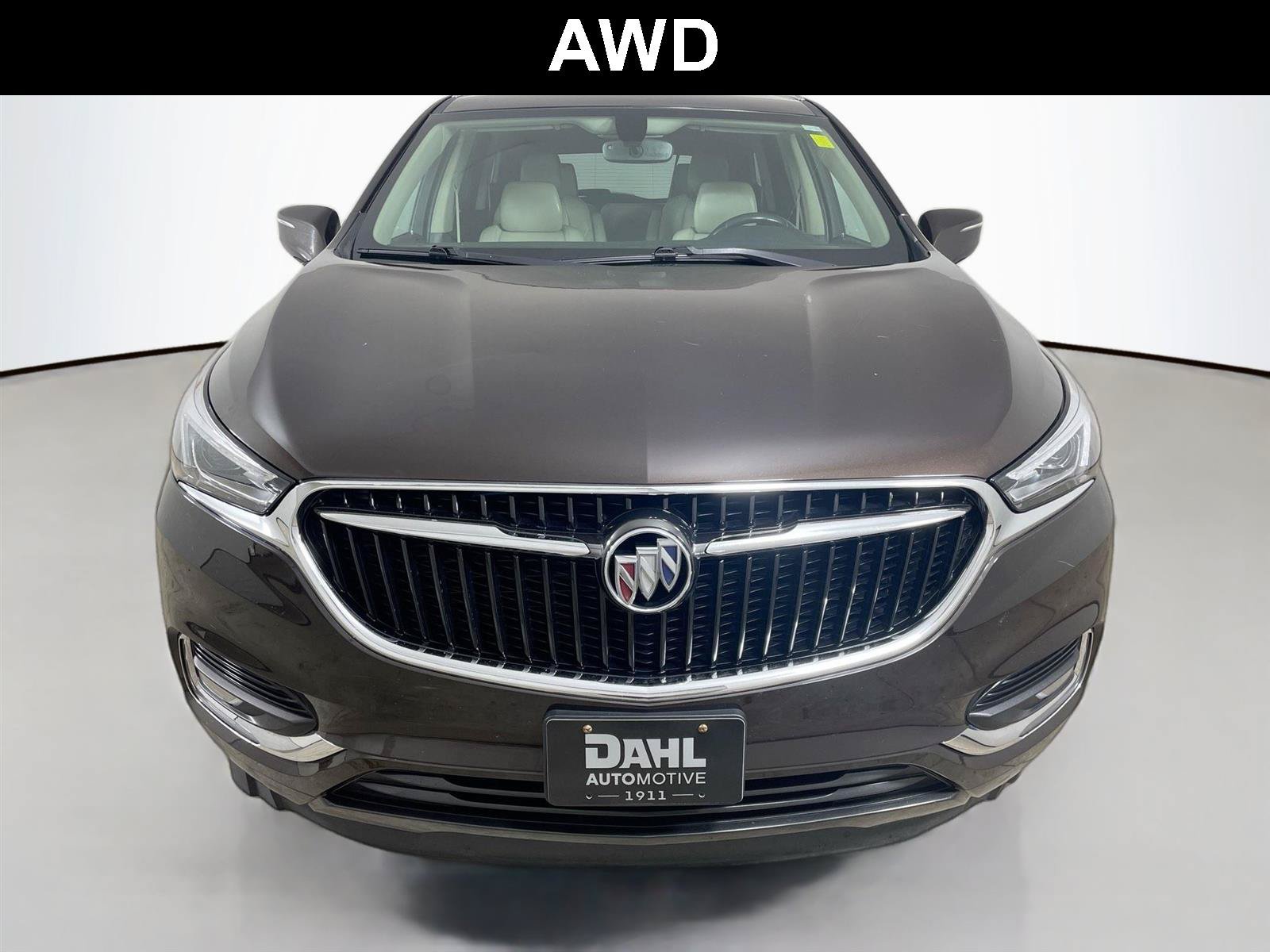Used 2018 Buick Enclave Essence w/ Trailering Package AWD/4WD image 3