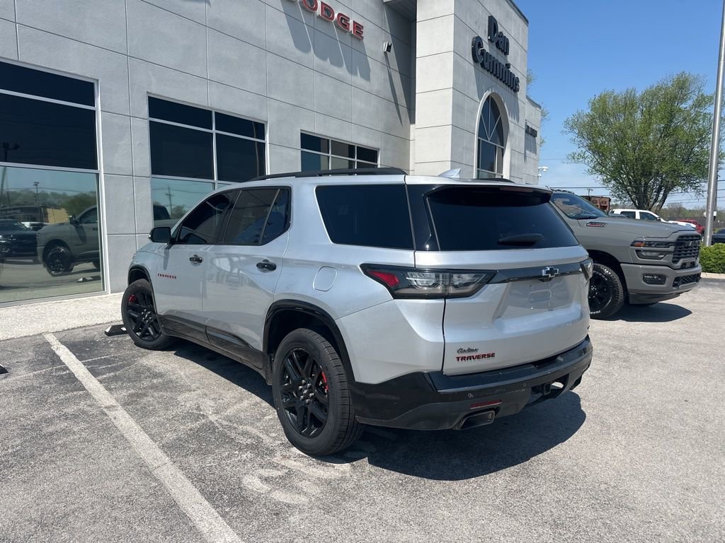 Used 2019 Chevrolet Traverse Premier w/ Redline Edition AWD/4WD image 4