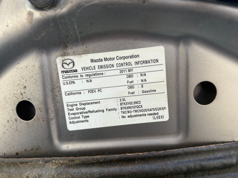 Used 2011 MAZDA MAZDA3 s Sport FWD image 26