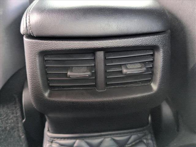 Used 2022 Dodge Challenger GT image 17