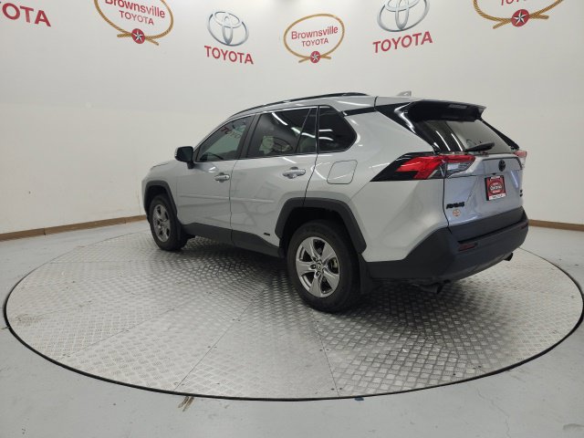 Certified 2024 Toyota RAV4 XLE AWD/4WD image 6