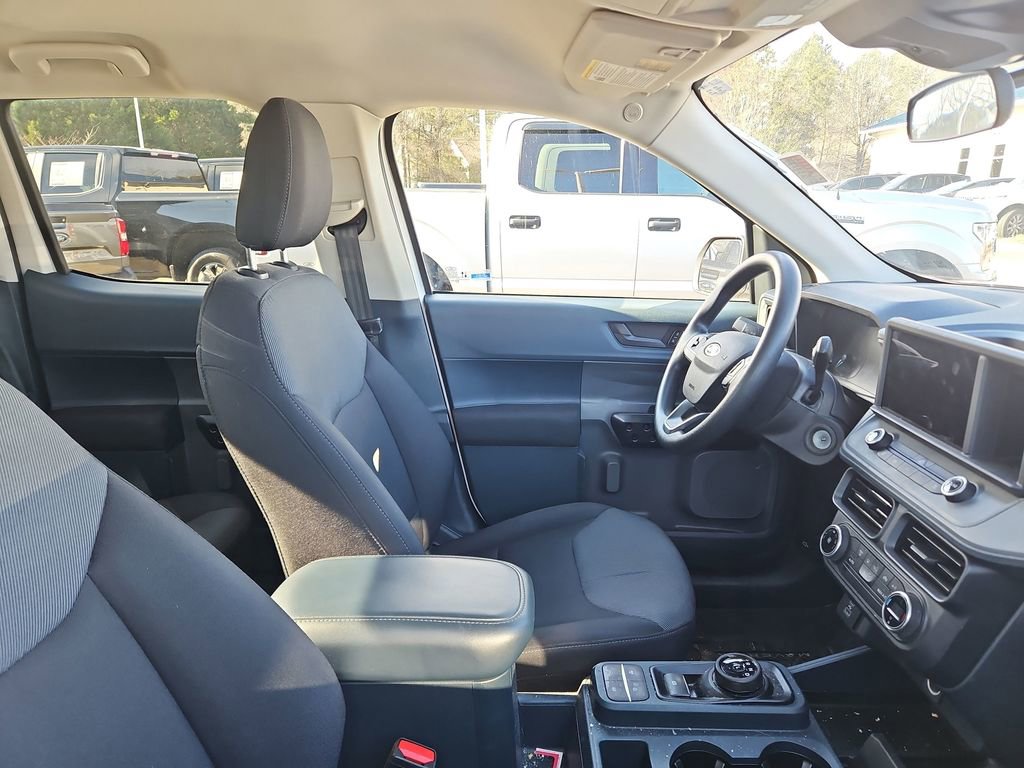 Used 2022 Ford Maverick XL image 9