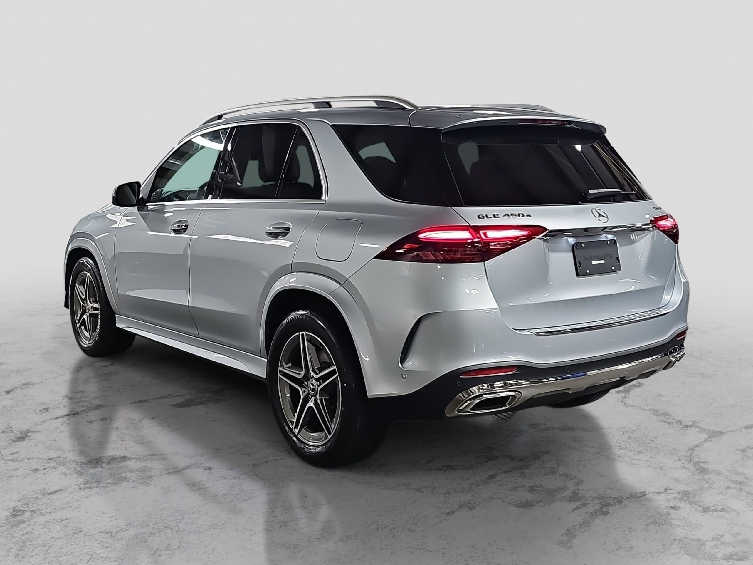 New 2026 Mercedes-Benz GLE 450e 4MATIC image 7