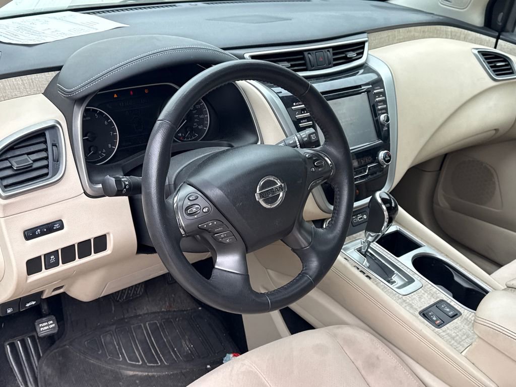 Used 2019 Nissan Murano SV w/ Premium Package image 10