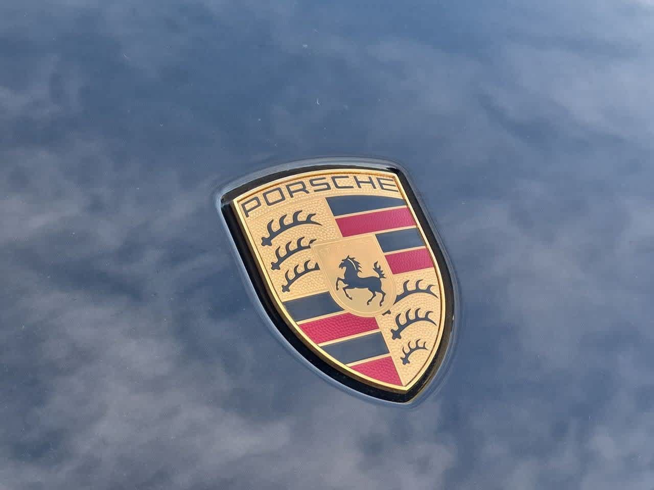 Used 2022 Porsche Cayenne S AWD/4WD image 11