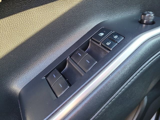 Used 2022 Toyota Highlander XLE image 24