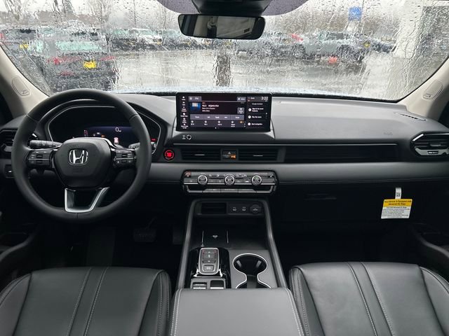 New 2026 Honda Pilot Touring image 13
