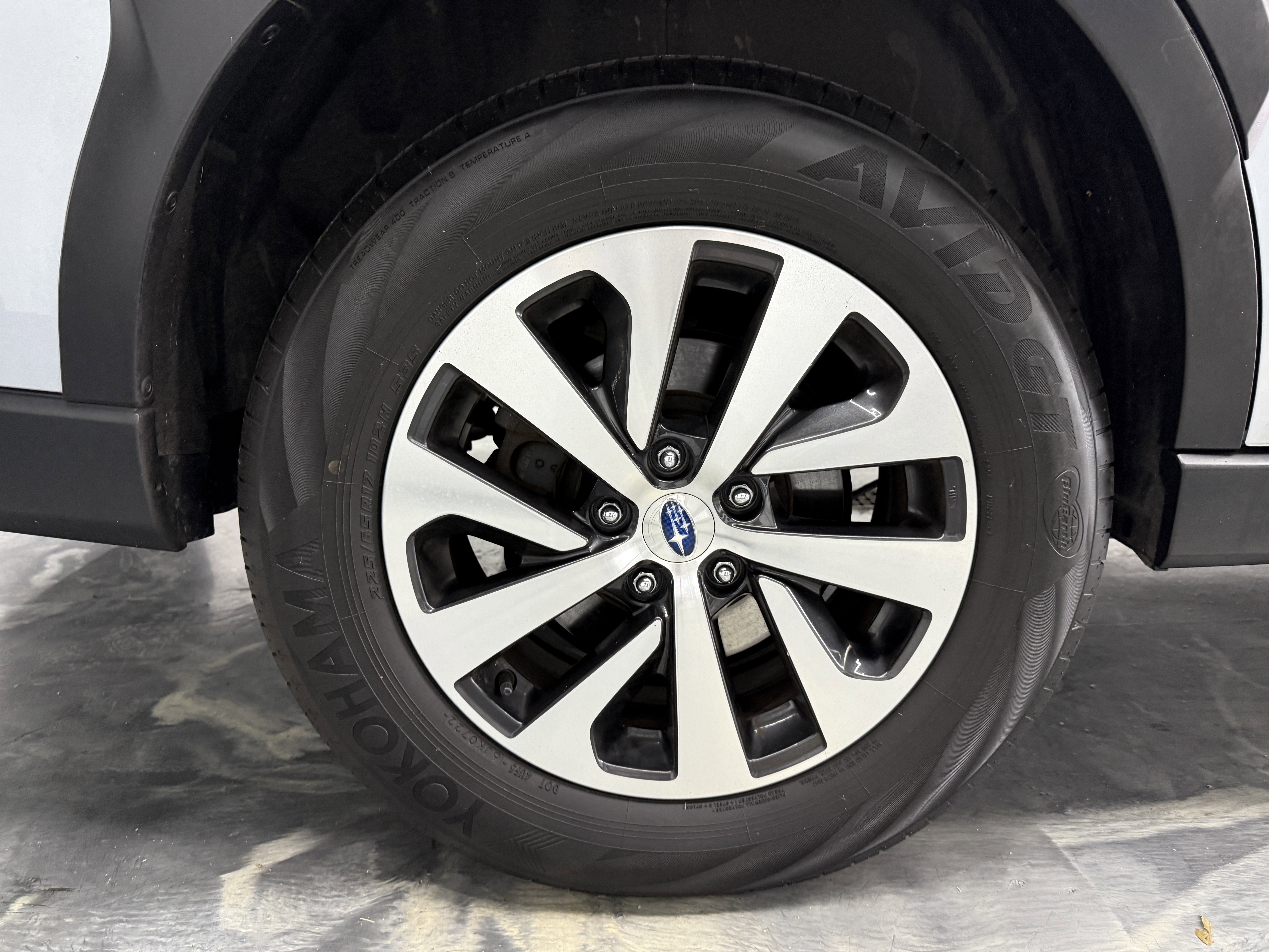 Used 2023 Subaru Outback Touring image 25