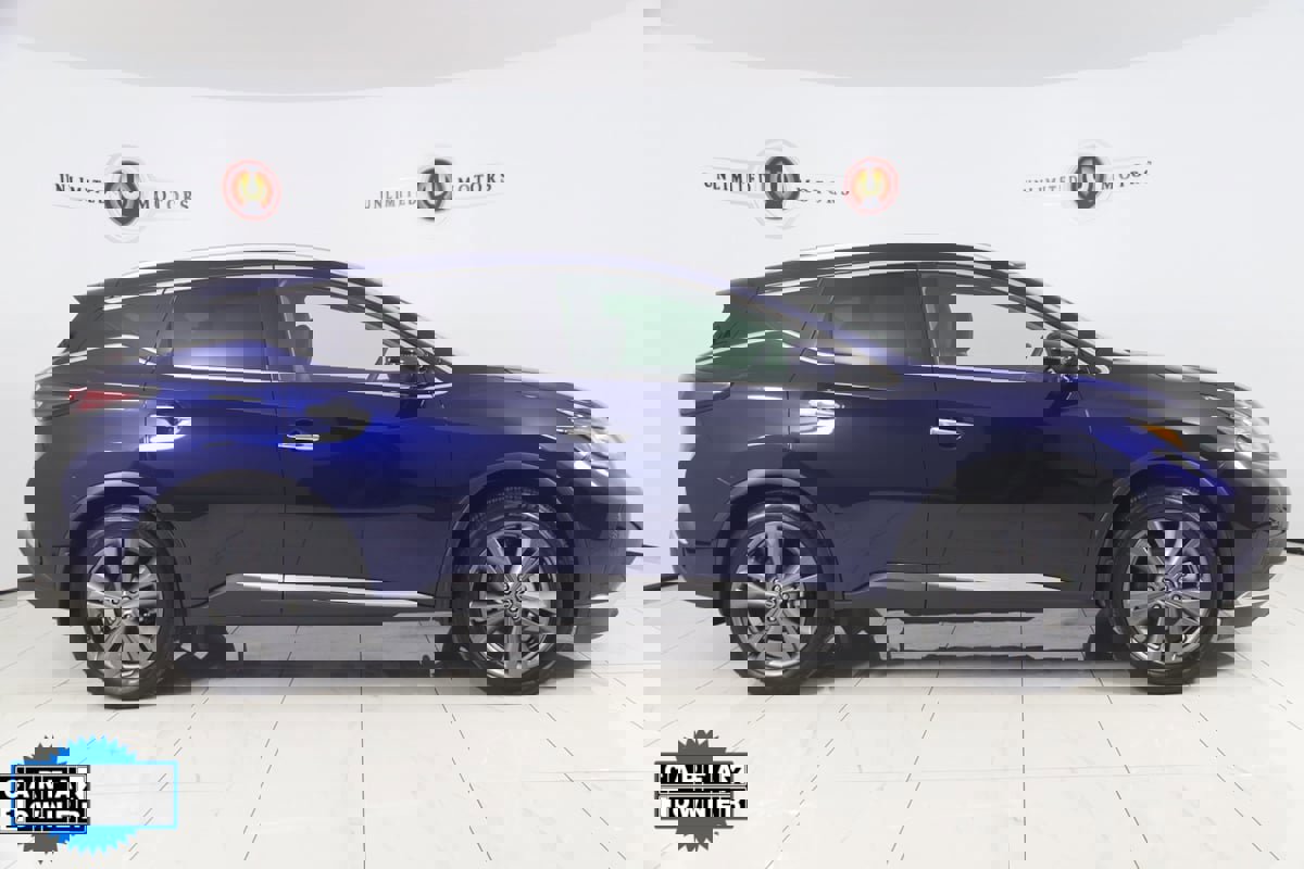 Used 2024 Nissan Murano Platinum w/ Cargo Package image 2