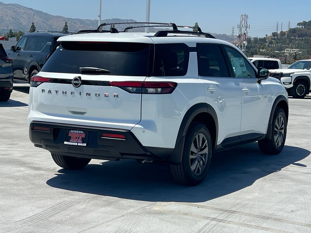 New 2026 Nissan Pathfinder SV FWD image 7