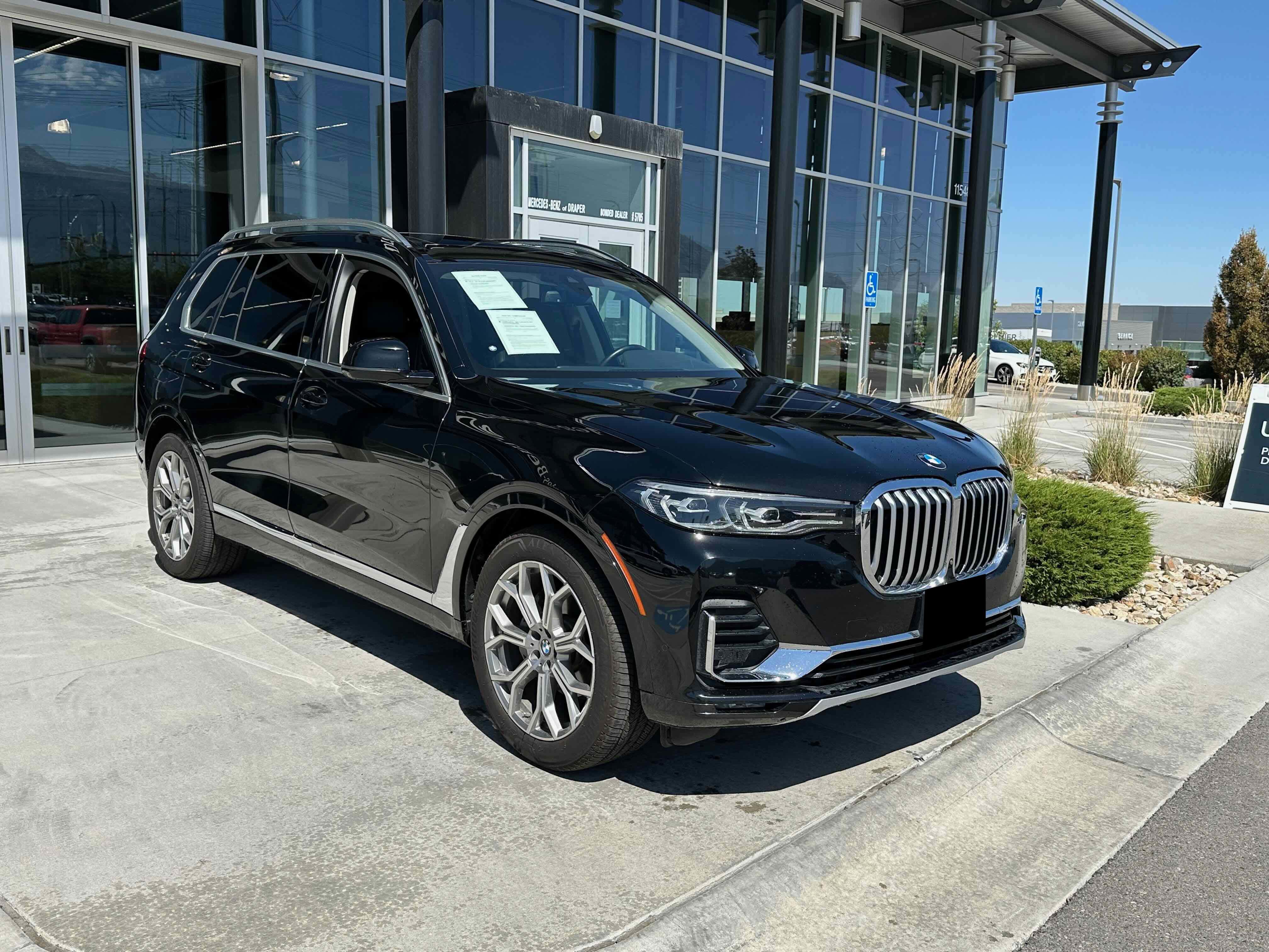 Used 2020 BMW X7 xDrive40i w/ Premium Package image 4