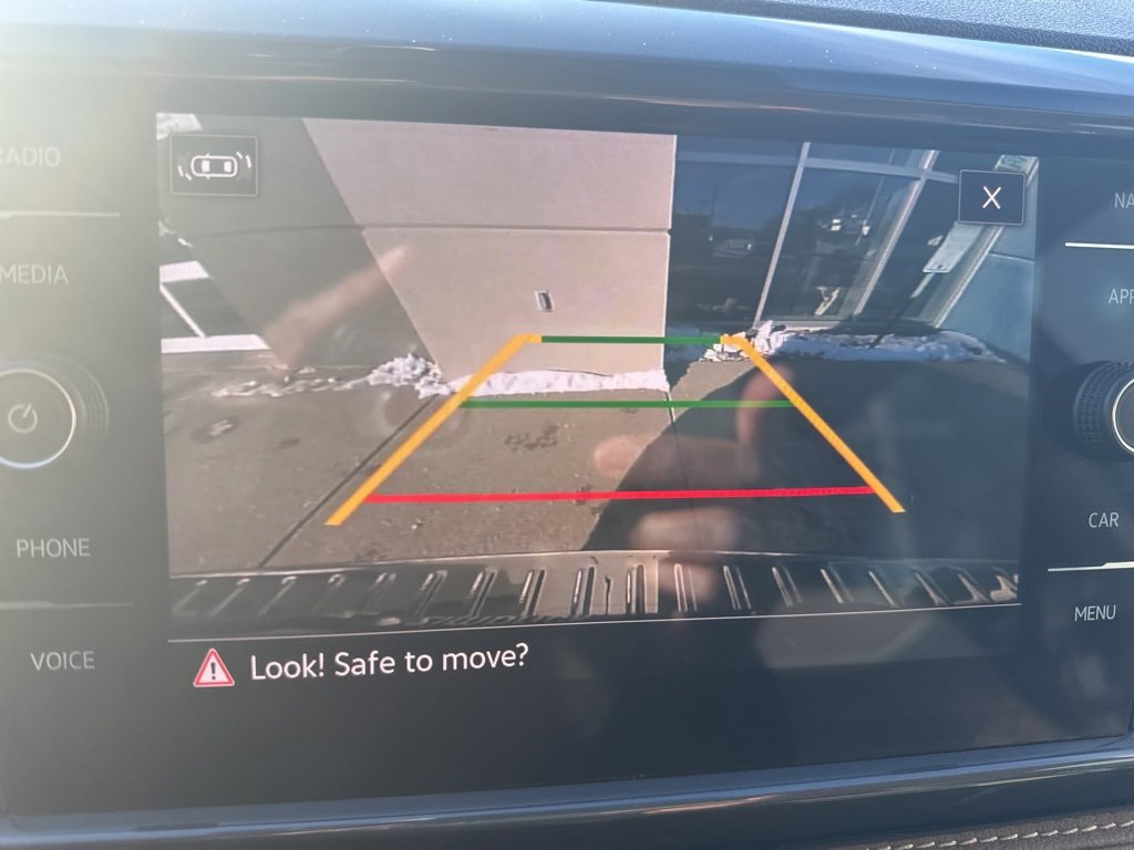 Certified 2023 Volkswagen Taos SEL image 21