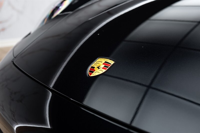 Used 2023 Porsche 911 Carrera S RWD image 21