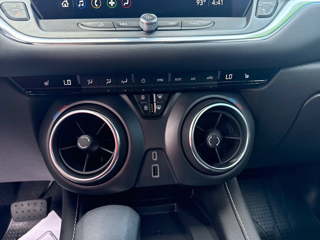 Used 2024 Chevrolet Blazer LT w/ Convenience Package FWD image 30
