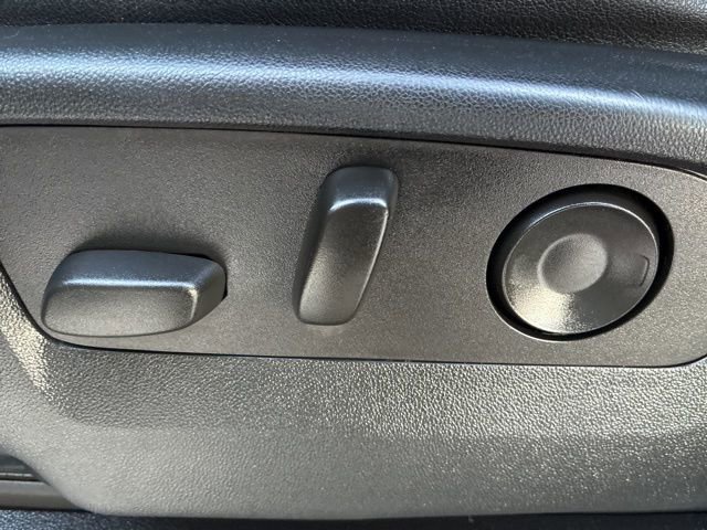 Used 2022 Chevrolet Tahoe Premier image 17