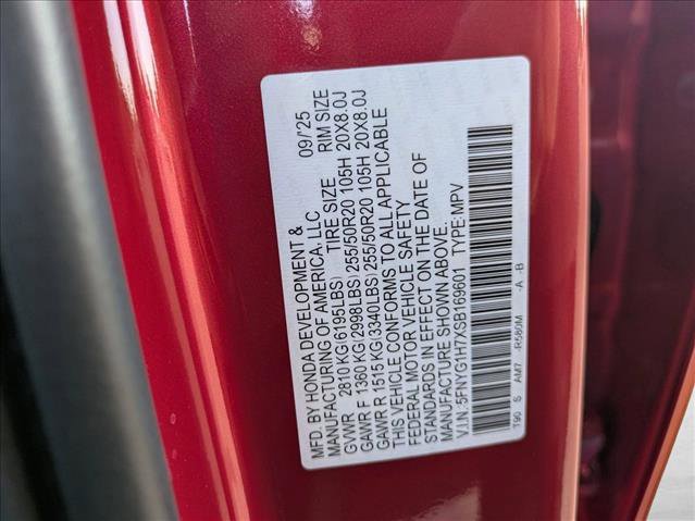 New 2025 Honda Pilot Touring image 17