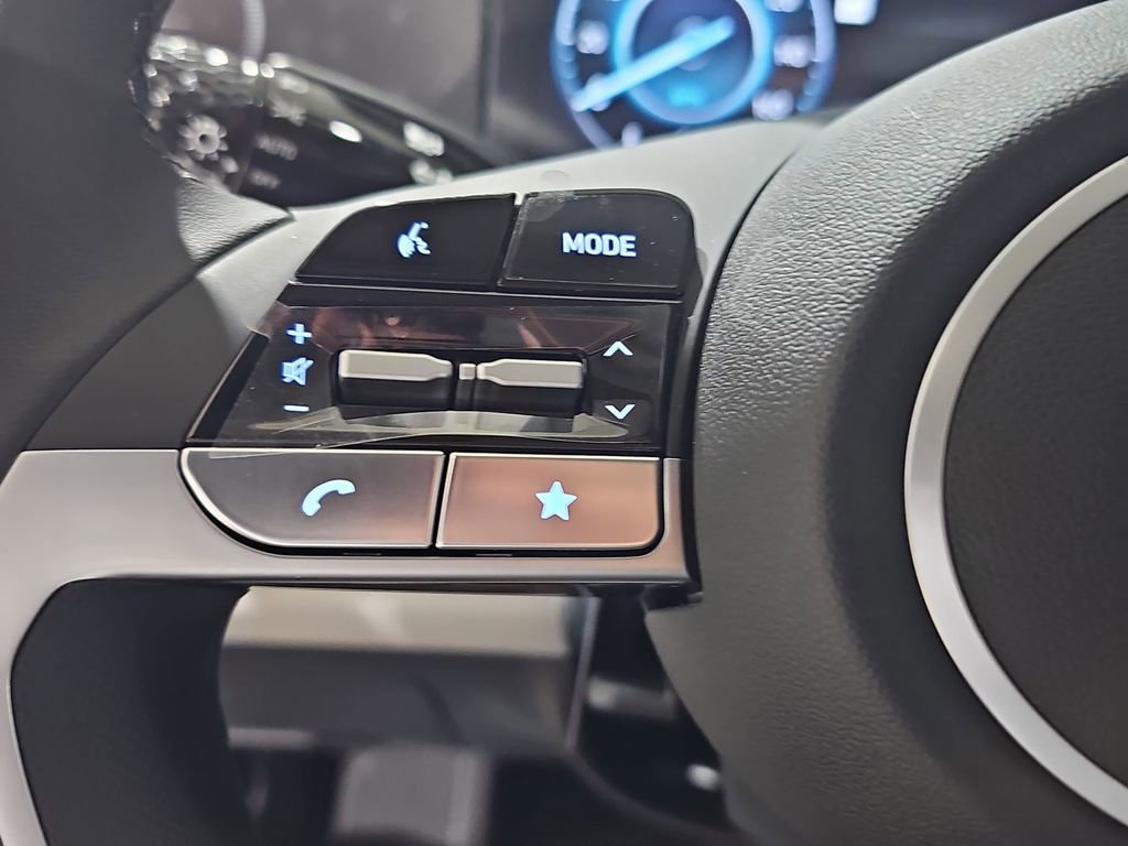 New 2026 Hyundai Elantra Limited FWD image 16