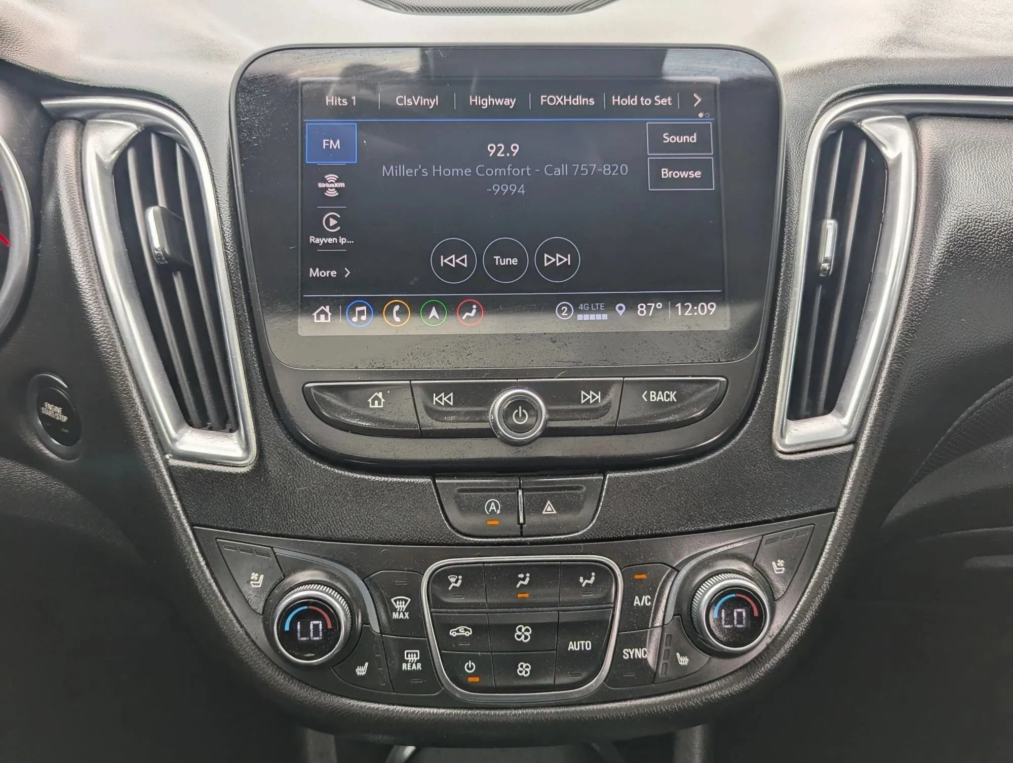 Used 2023 Chevrolet Malibu LT w/ Driver Confidence Package FWD image 15