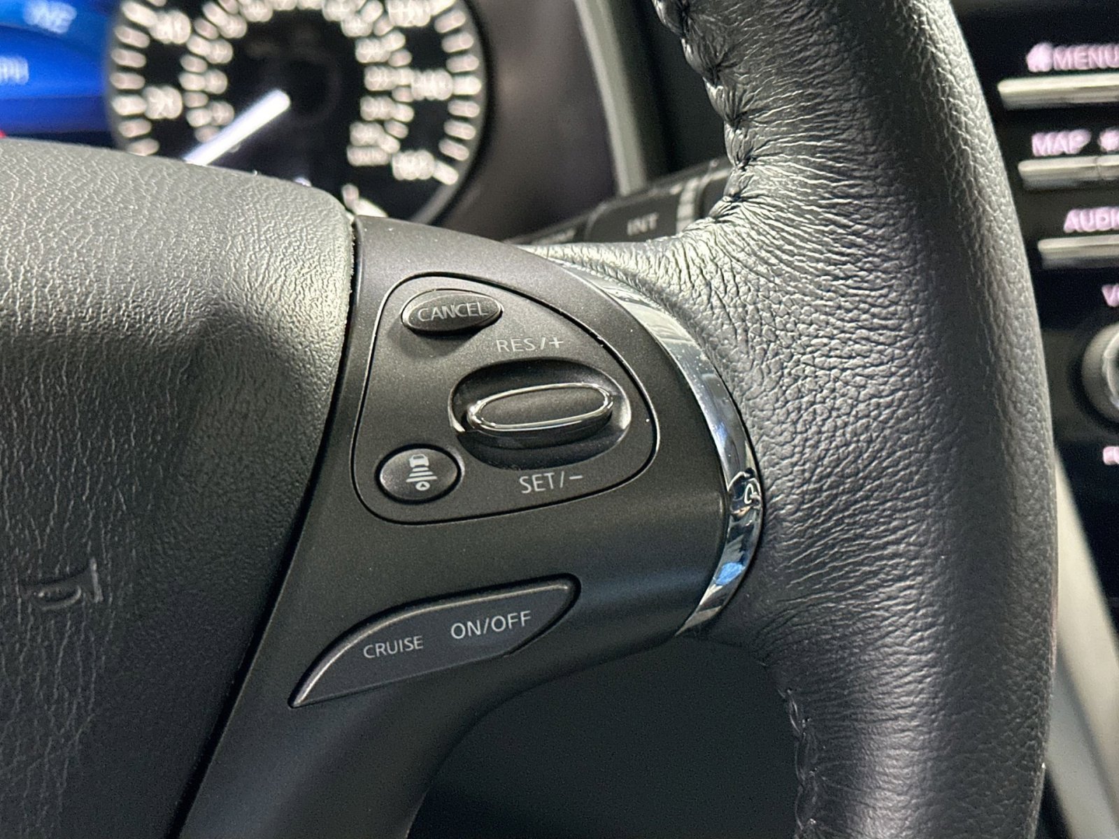 Used 2024 Nissan Murano SL image 20