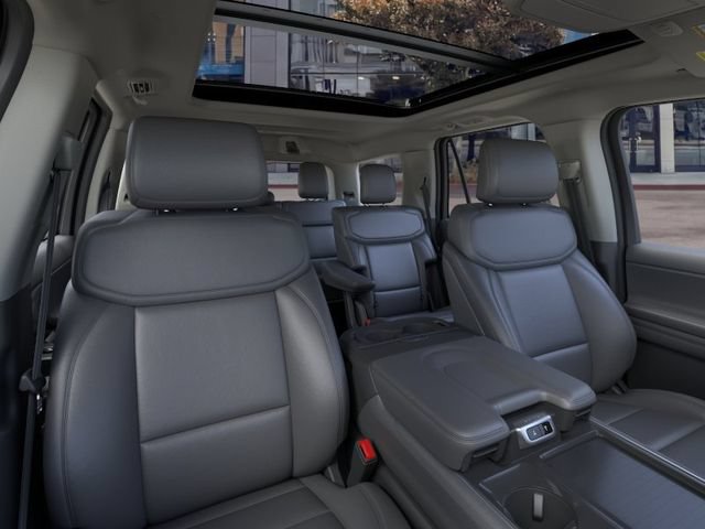 New 2026 Ford Expedition Active RWD image 10