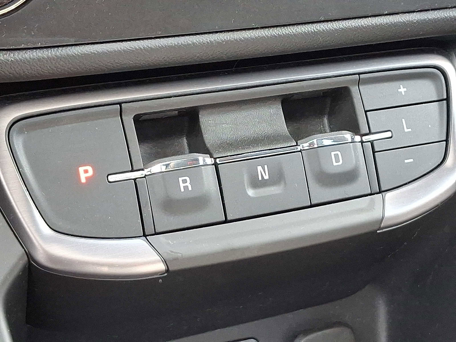 Used 2023 GMC Terrain AT4 w/ LPO, 'HIT The Road' Package image 16