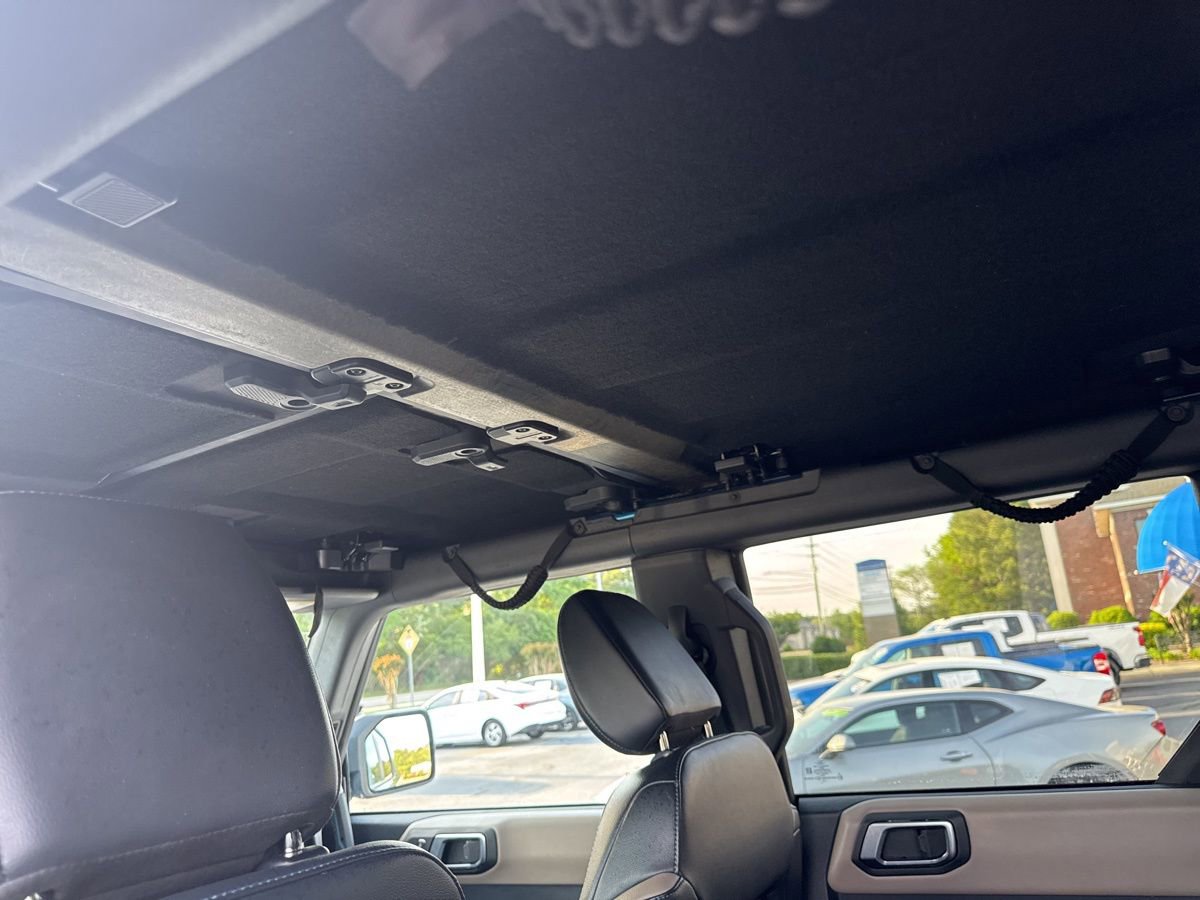 Used 2022 Ford Bronco Wildtrak image 38